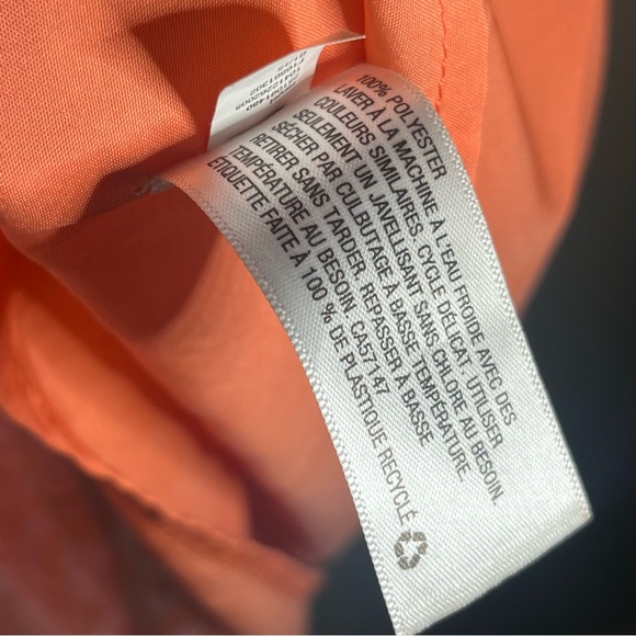 Lilly Pulitzer Vibrant Coral and Pink Dress with Giraffe & Leaf Design - Picture 11 of 13